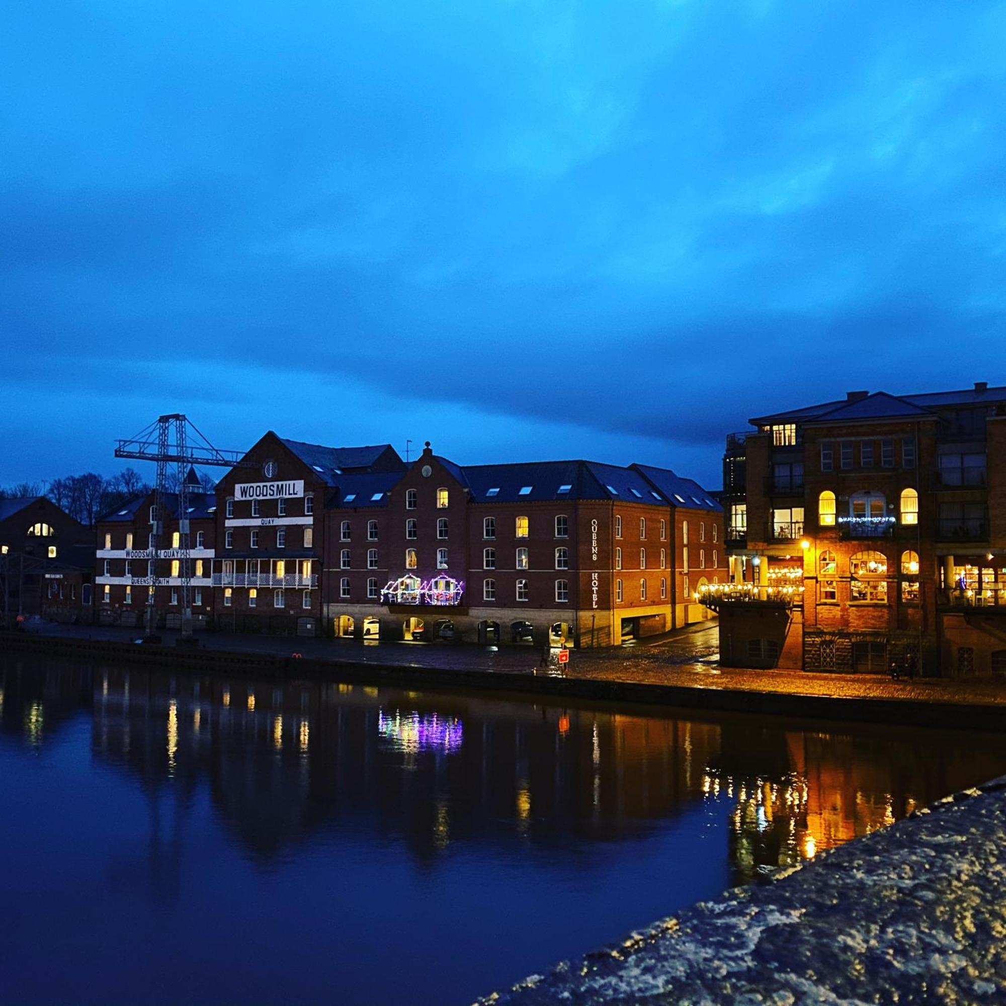 Luxury Apartment Woodsmill View - On The River - With Balcony - Recently Refurbished York Dış mekan fotoğraf